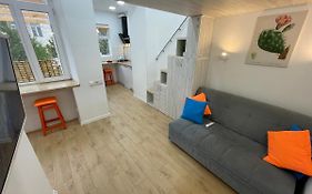 Studio Apartment At The Center